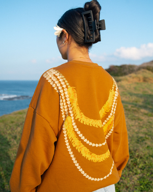 PREORDER-Lei’d Back Sweater